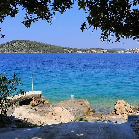 Razanj 10373a Daire Rogoznica (Sibenik-Knin)