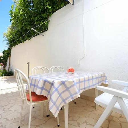 Razanj 10373a * Rogoznica (Sibenik-Knin)